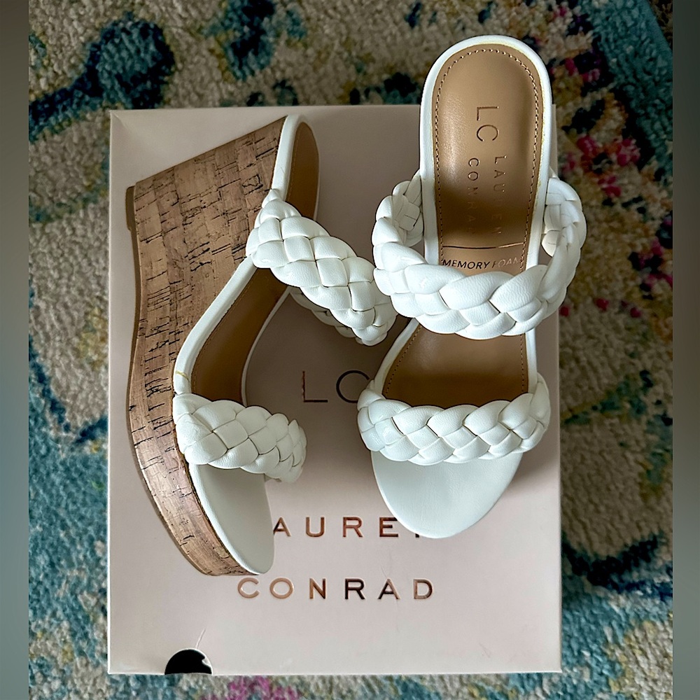 LAUREN CONRAD (NEVER WORN) White Braided Wedges